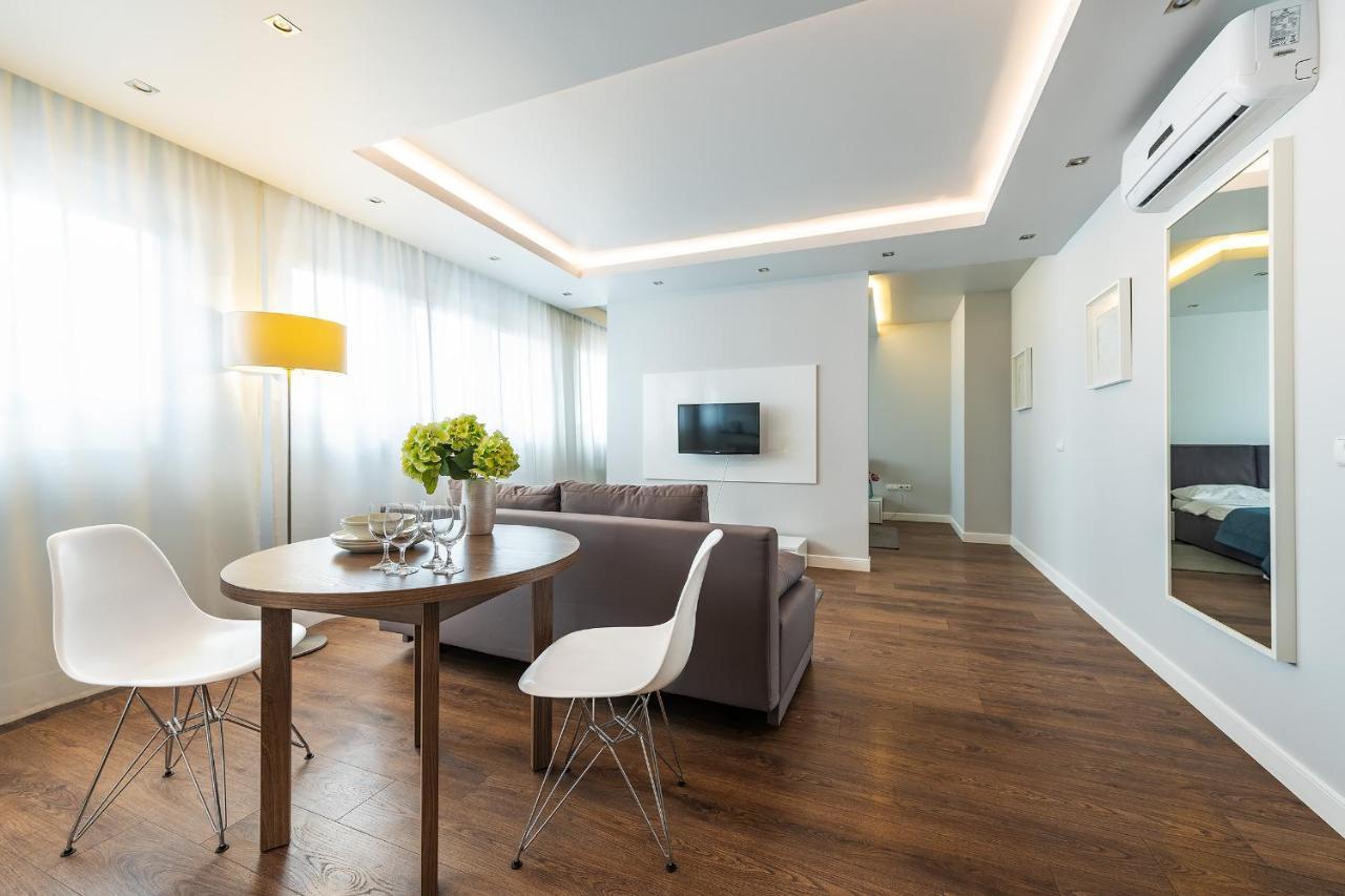 P&O Apartments Plac Europejski Warsaw Ngoại thất bức ảnh