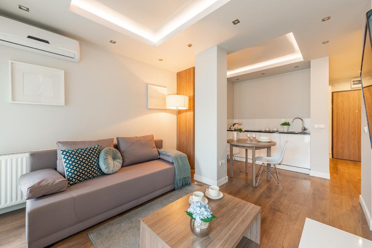 P&O Apartments Plac Europejski Warsaw Ngoại thất bức ảnh